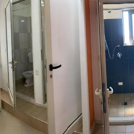 The Rooftop Hostel Σκόδρα